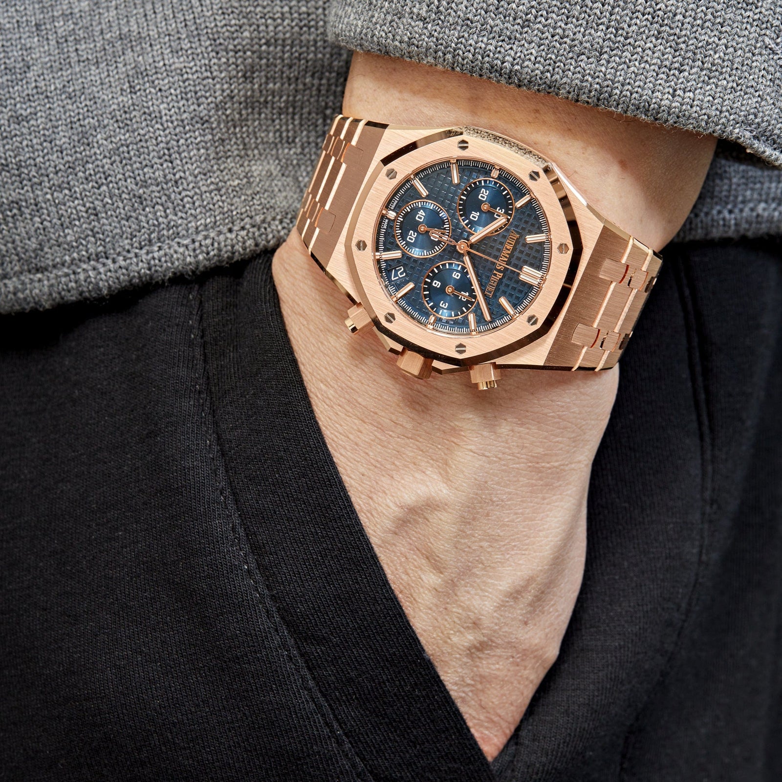 Audemars Piguet Royal Oak Selfwinding Chronograph 26240OR.OO