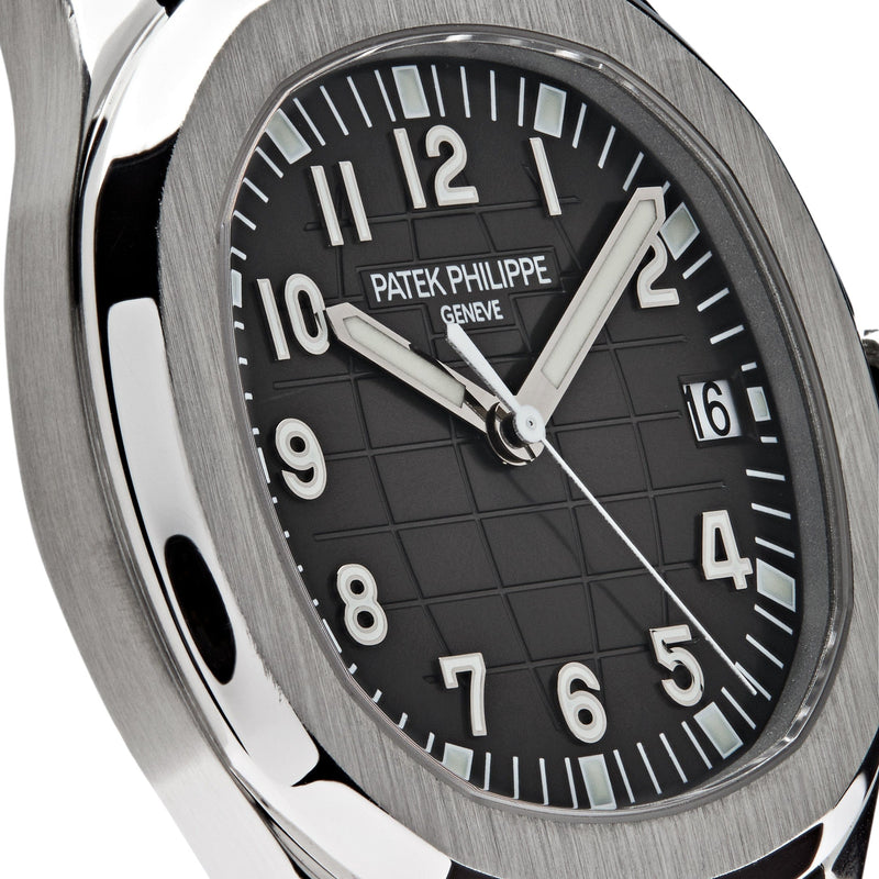 Patek Philippe Aquanaut Date 5167A-001 Stainless Steel Black Dial (2021)