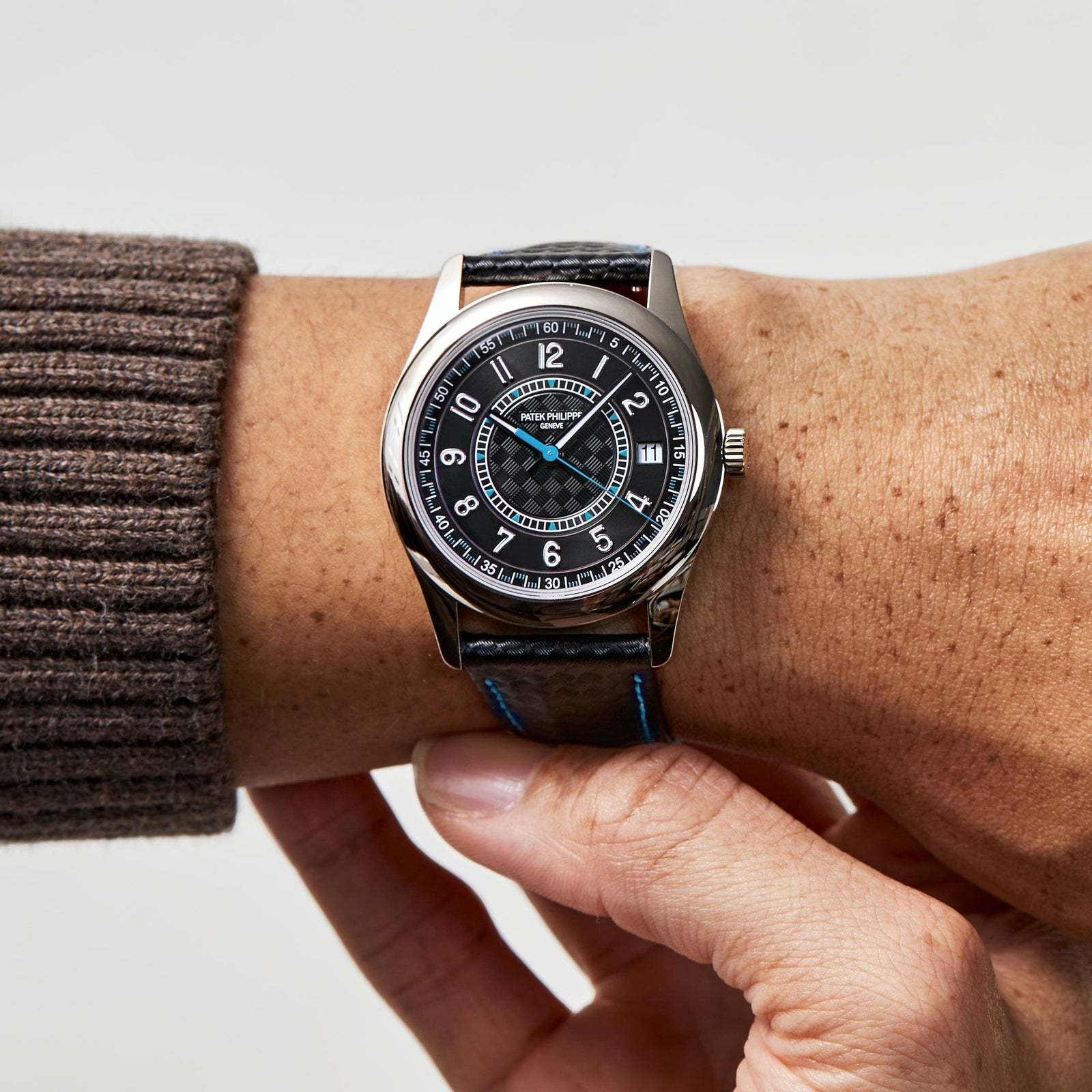 Patek Philippe Calatrava 6007G-011 White Gold Blue Accents