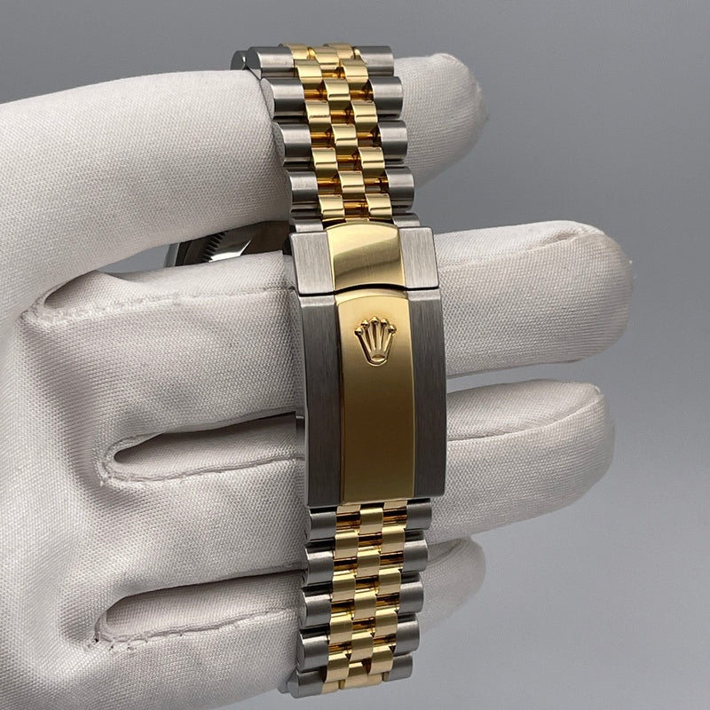 Rolex Datejust 126233 Stainless Steel Yellow Gold Champagne Dial Jubilee