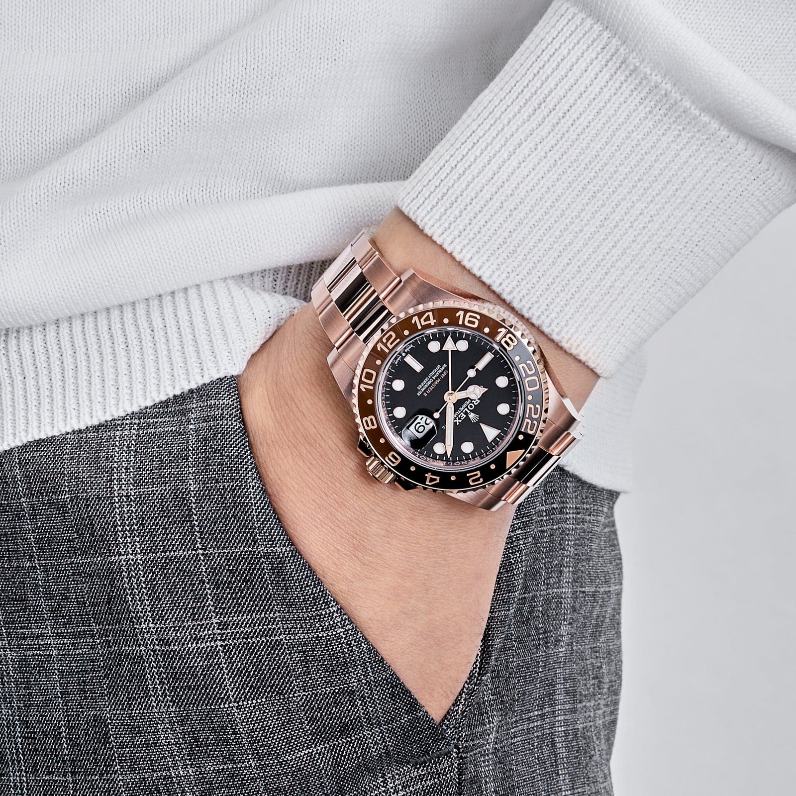 Rolex GMT-Master II 126715CHNR 'Root Beer' Rose Gold Black Dial